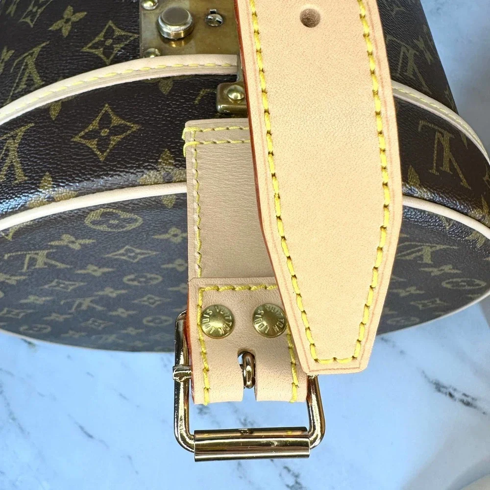 Louis Vuitton Hat Box 30 bag Boite Chapeau vintage monogram LV trunk New Leather